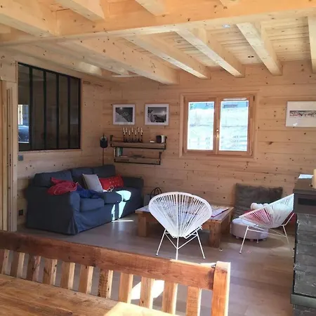 Chalet Individual For Up To 12 People Maximum *