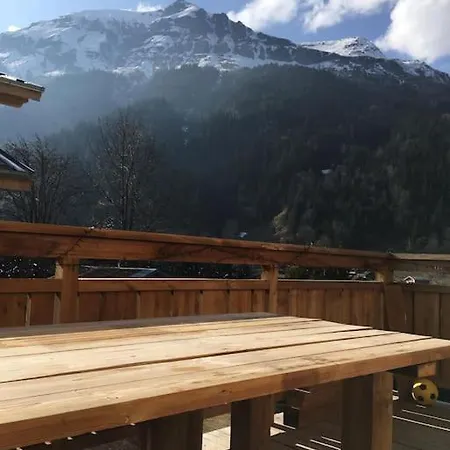 Chalet Individual For Up To 12 People Maximum